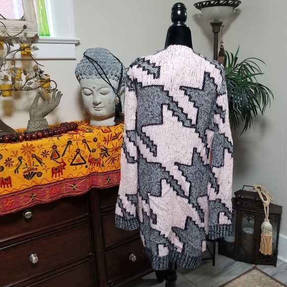 Marc Cain Checkered Cardigan from Soft Fabric Blend w/Alpaca. Size: 12. - Picture 4 of 13